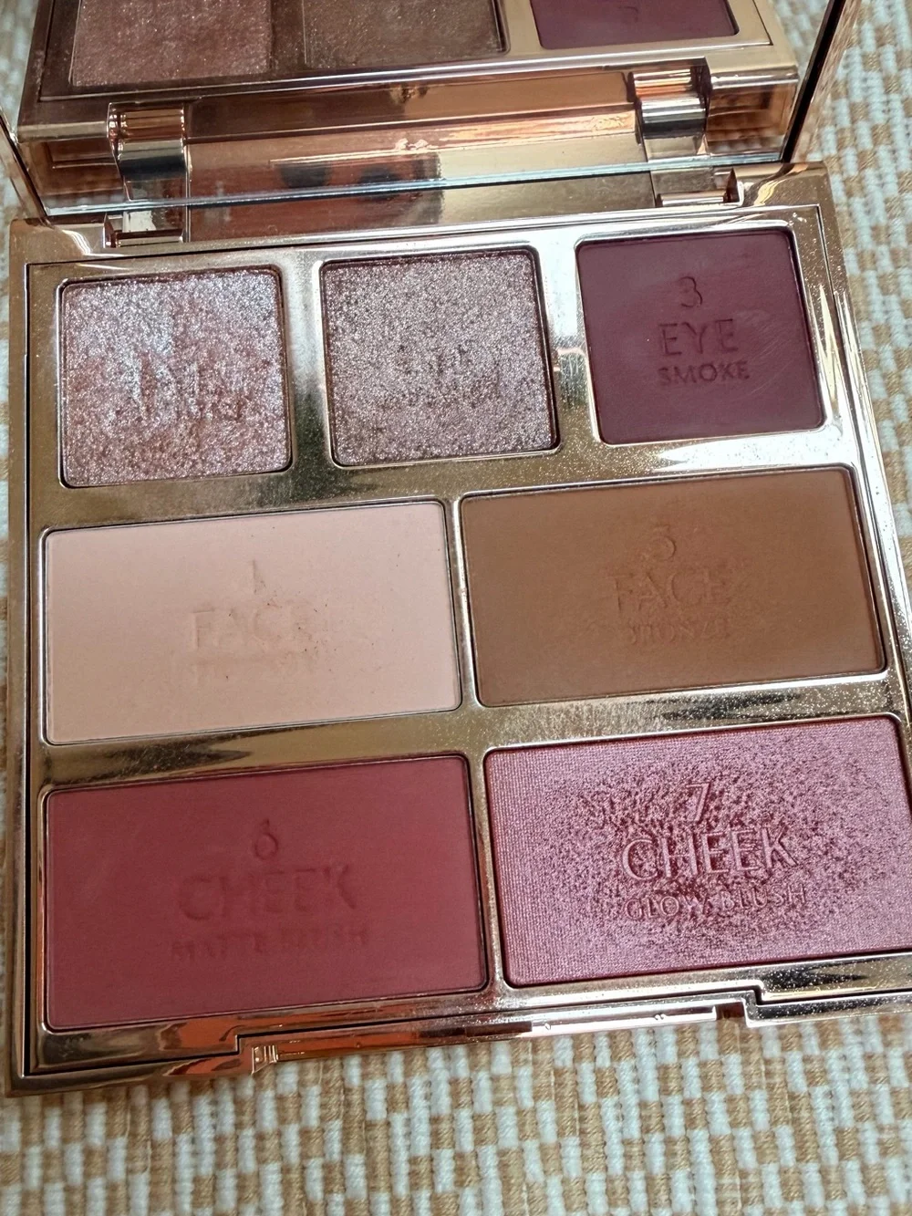 Charlotte Tilbury Hollywood Instant Look in a Palette. Bronzed Beauty.